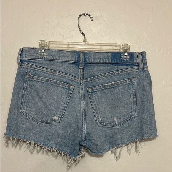 Abercrombie + Fitch The Mom Short Mid Rise Denim Distressed Blue Shorts Modern - Picture 6 of 12